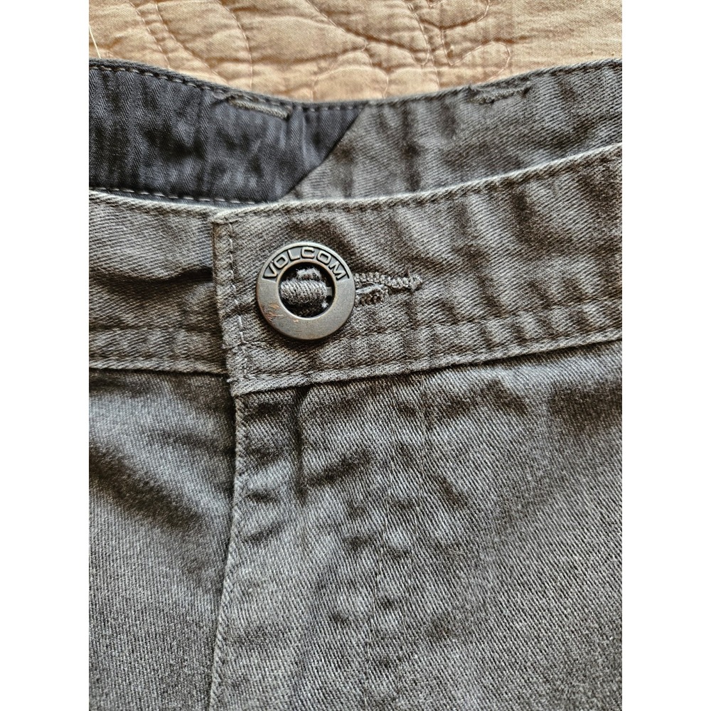 Volcom Men's Surf Turf Dark Gray Chino, Board Shorts, Size XXL - Picture 2 of 6